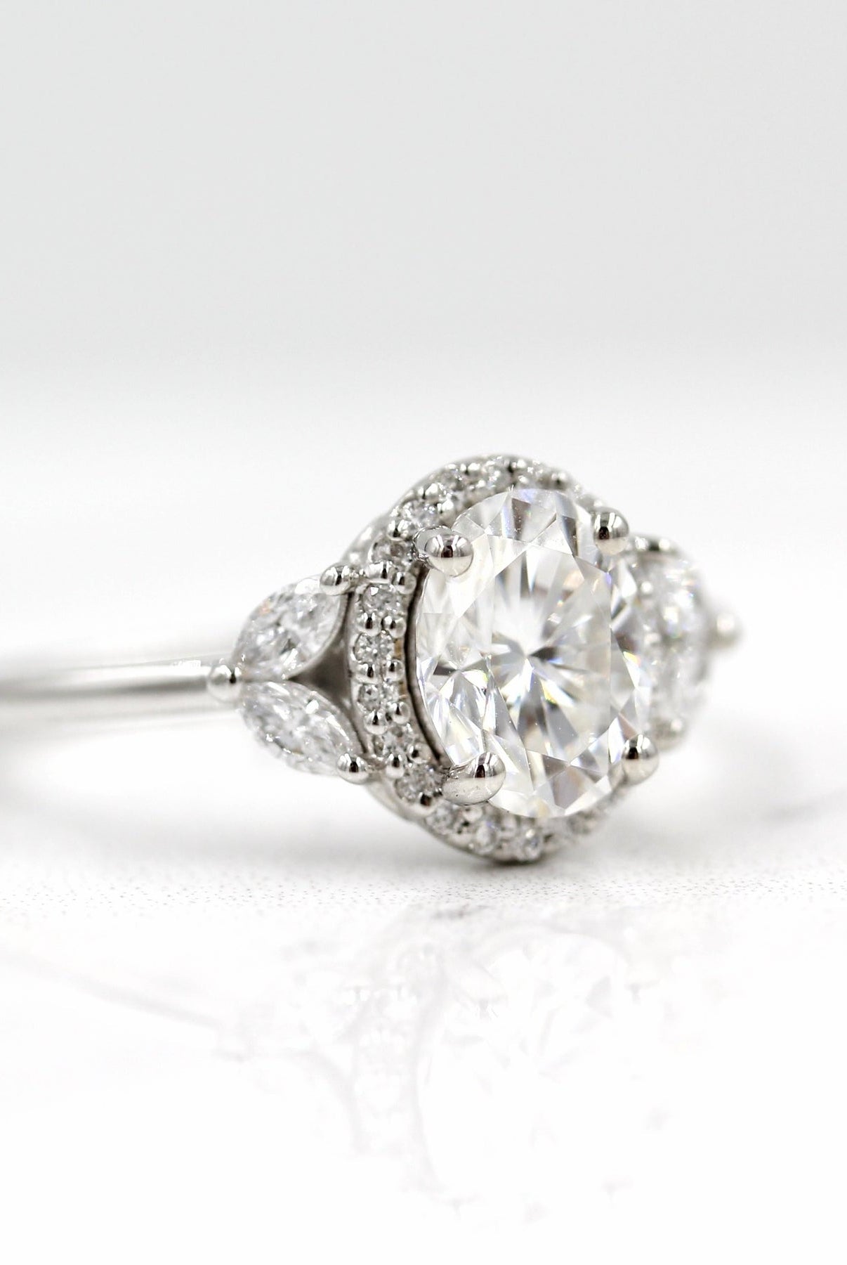 1.91CT Oval Cluster Moissanite Diamond Solitaire Engagement Ring