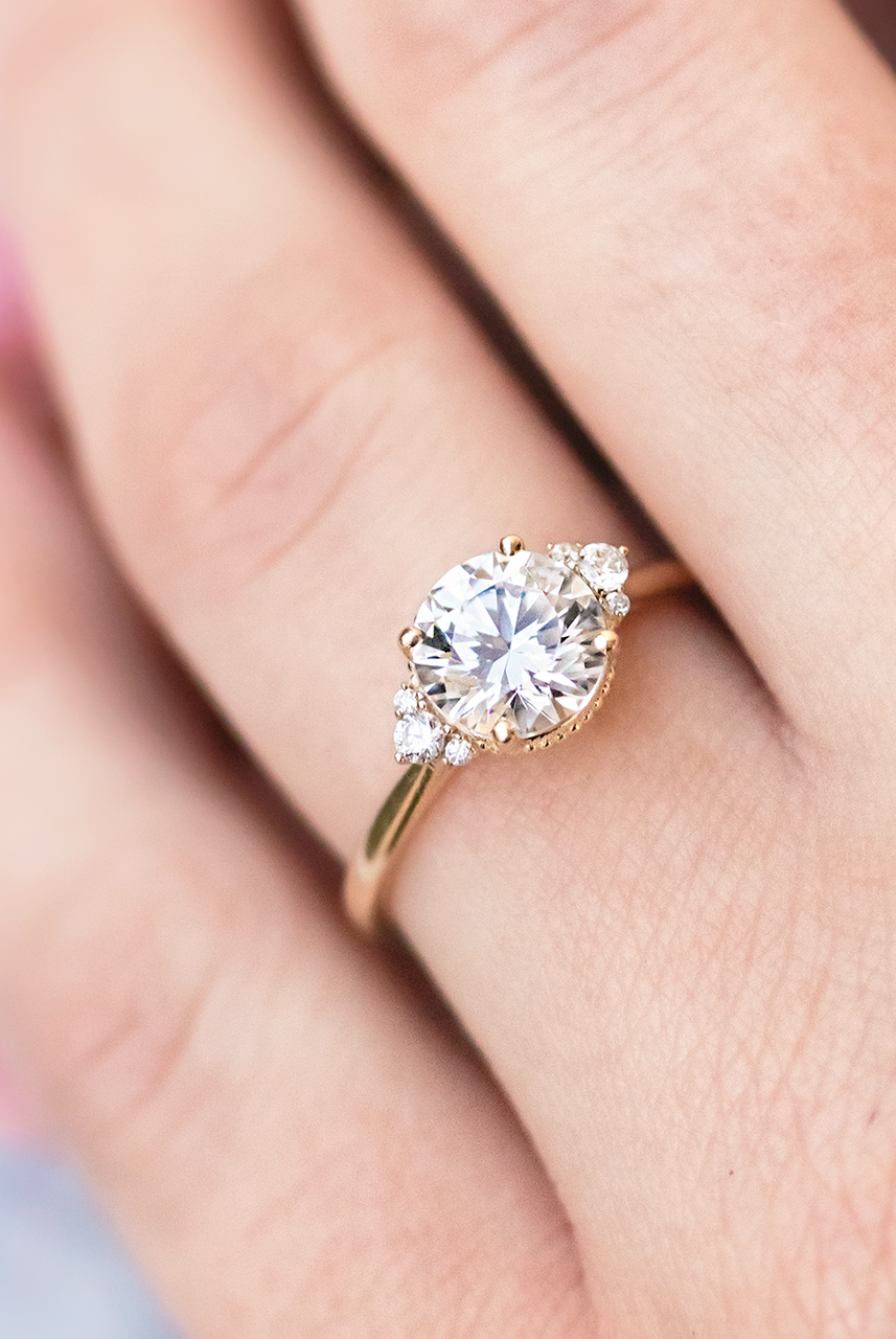 1.20CT Round Vintage Moissanite Diamond Cluster Engagement Ring