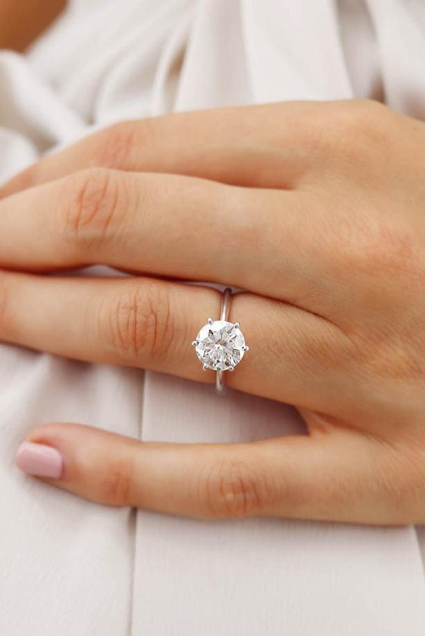2-20-ct-round-shaped-moissanite-solitaire-engagement-ring