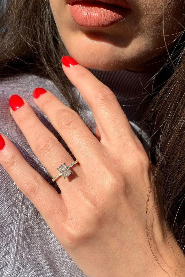 Radiant Cut Moissanite Ring