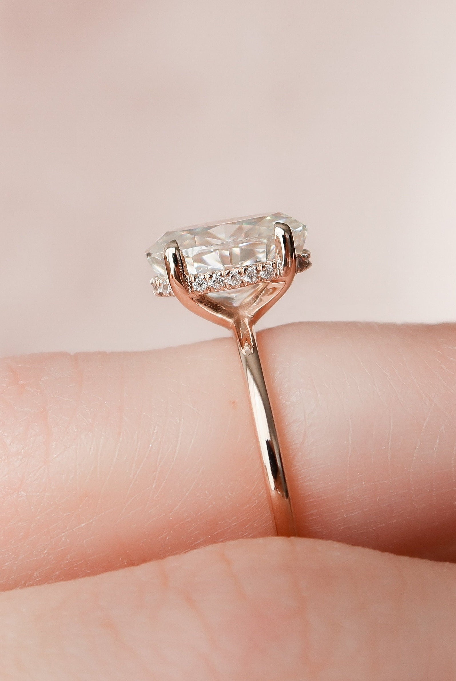 Oval Solitaire Moissanite Ring