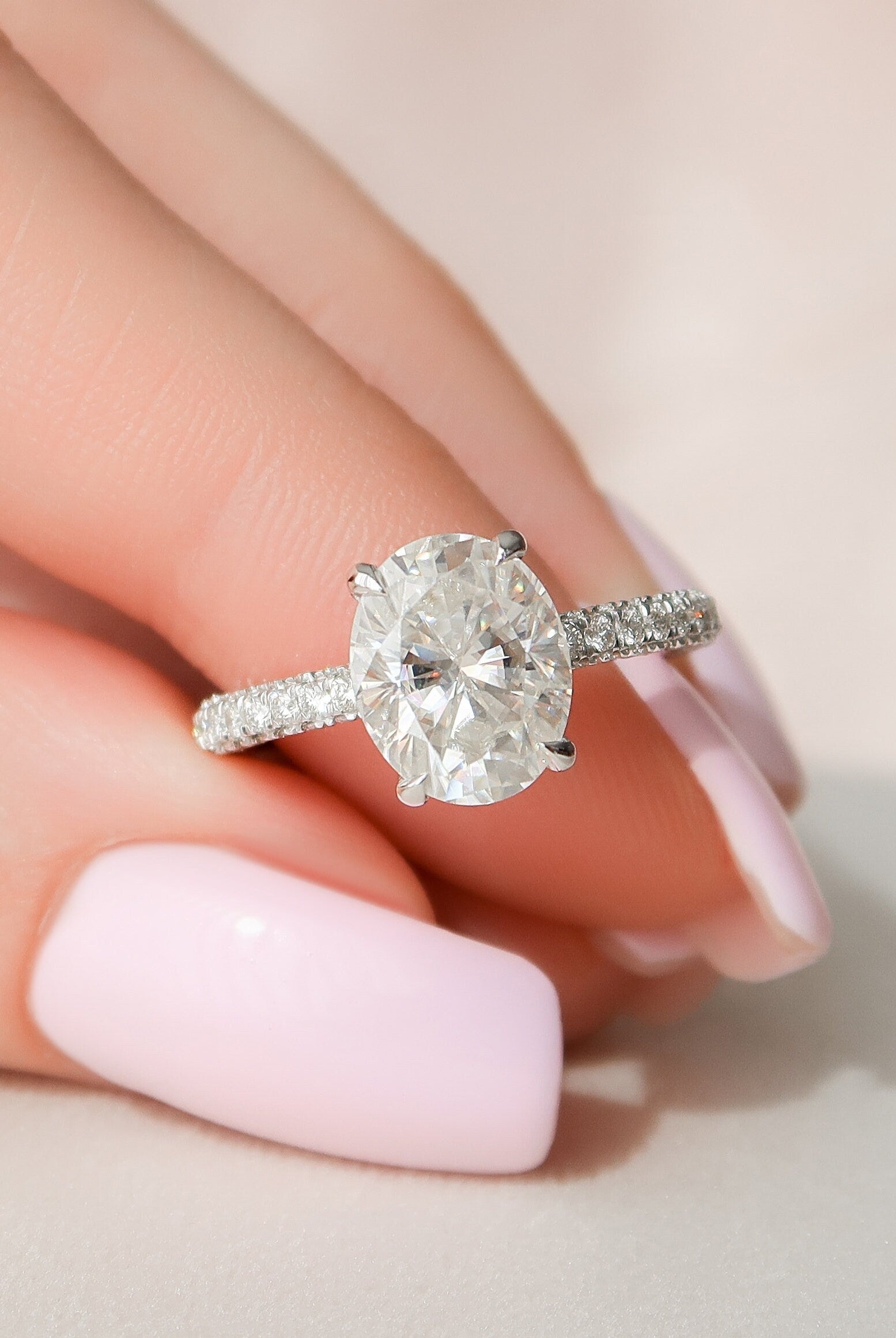 Women's Engagement Ring