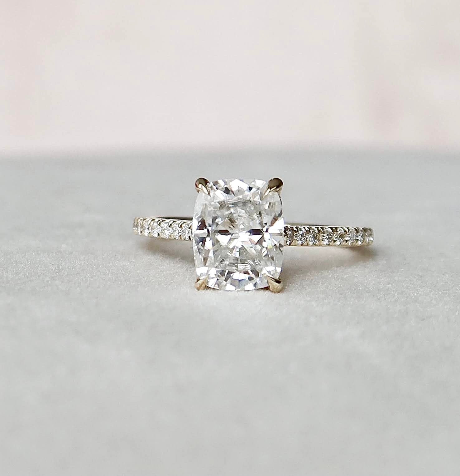 Moissanite Diamond Engagement Ring