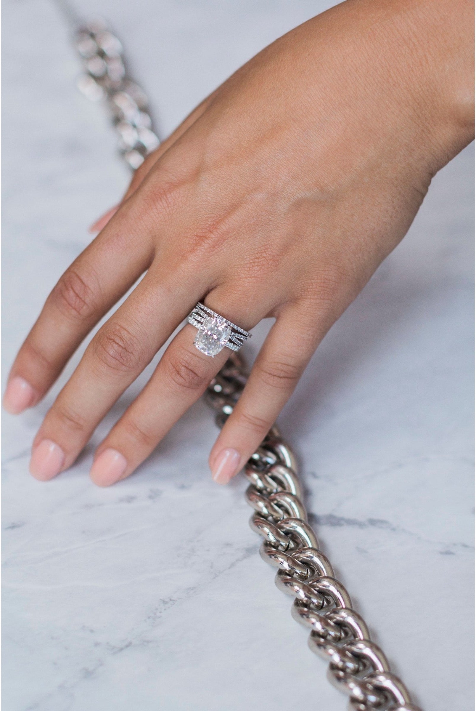 Women's Engagement Ring