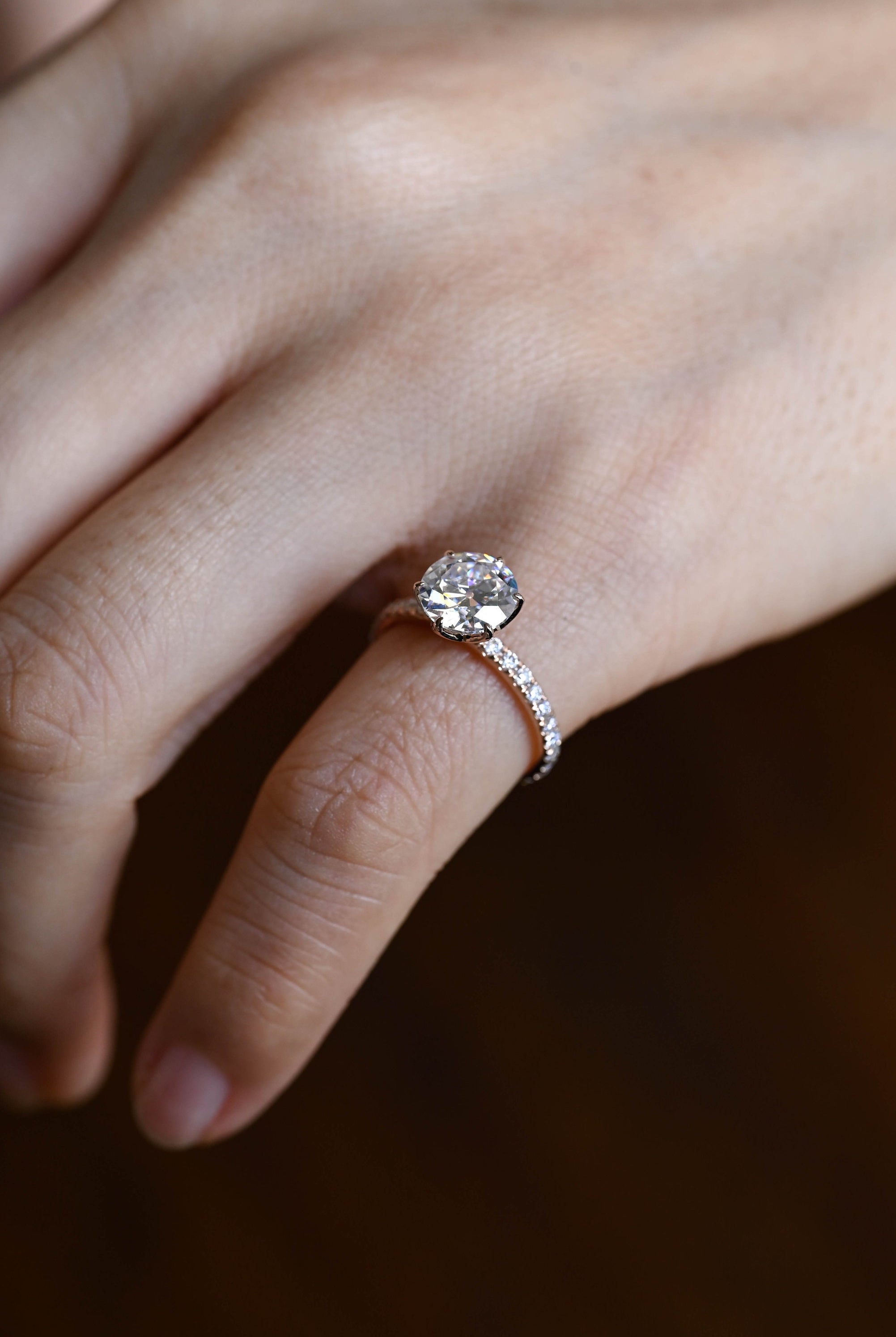 1.0CT Round Brilliant Pave Setting Moissanite Engagement Ring