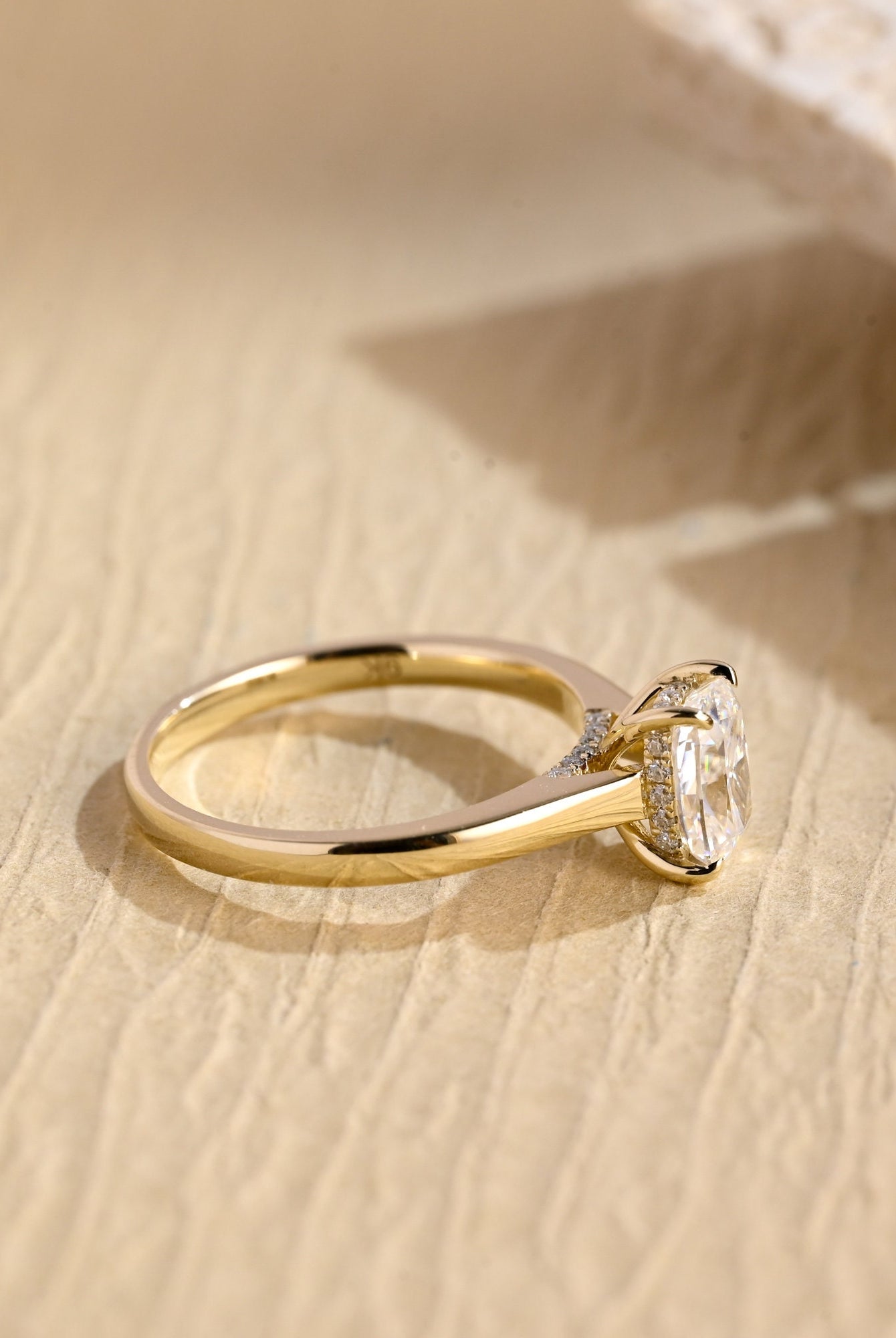Solitaire Moissanite Engagement Ring
