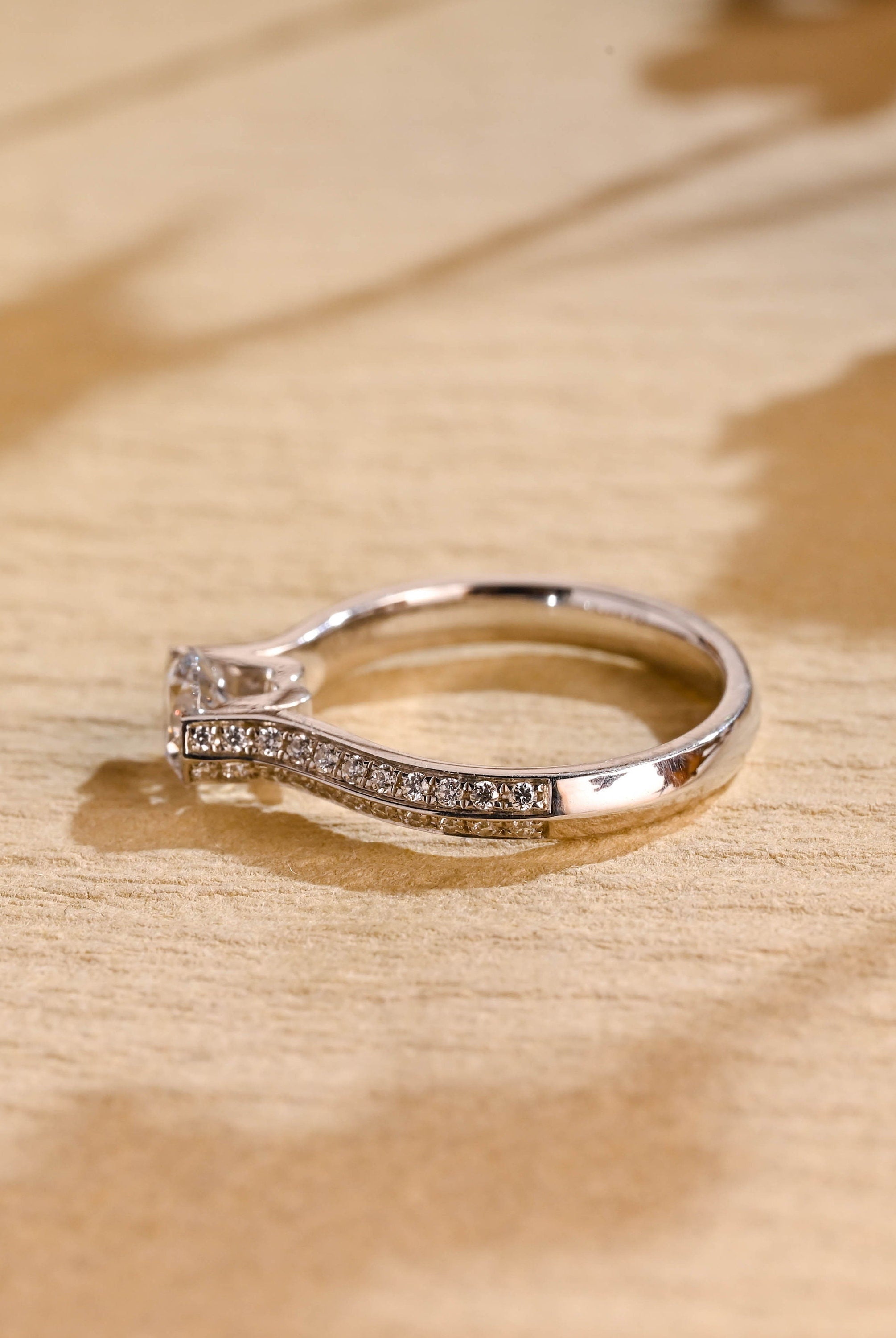 Round Brilliant Moissanite Engagement Ring