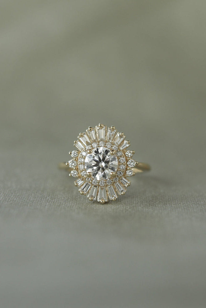 Round Moissanite Diamond Ring