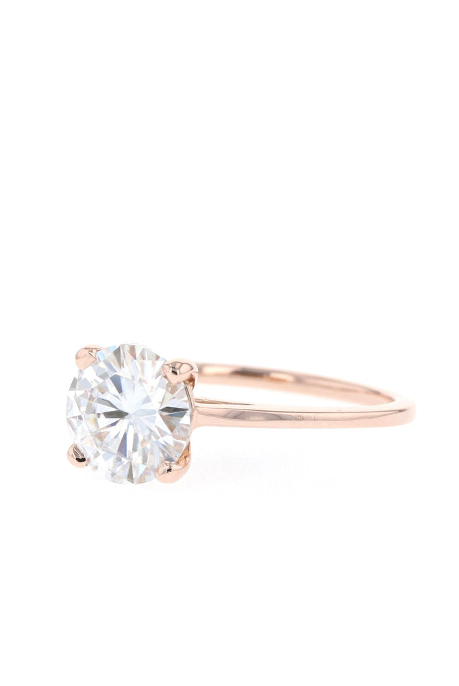 Round Cut Solitaire Ring
