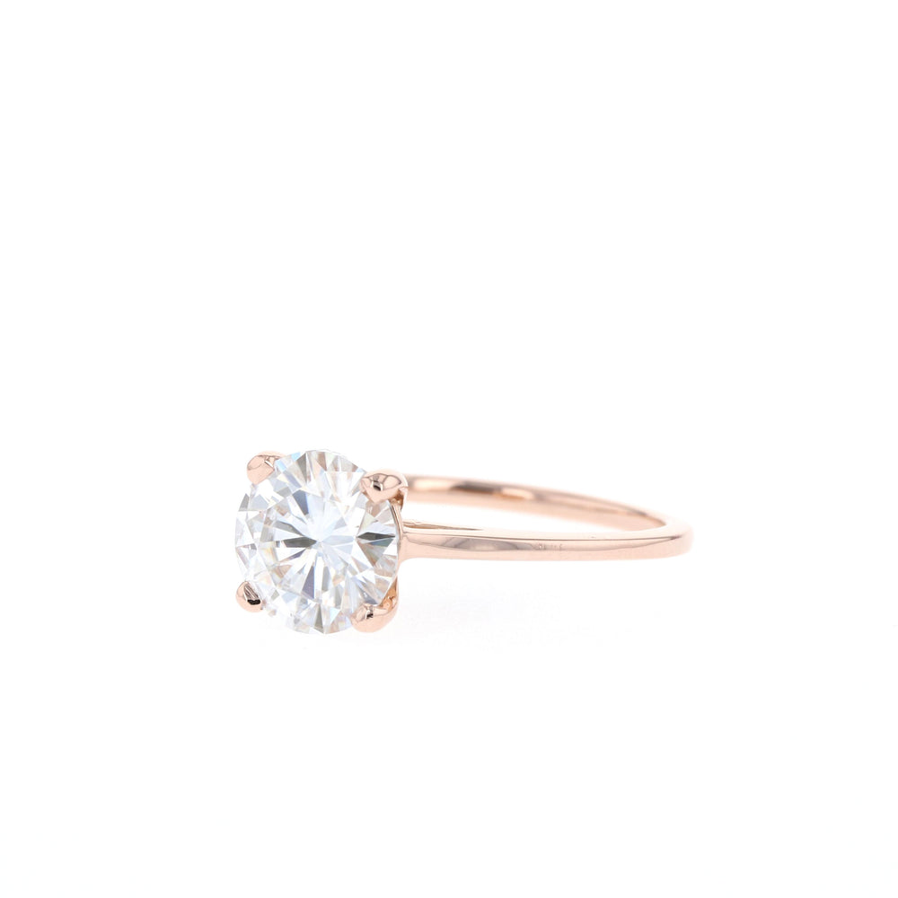 Round Cut Solitaire Ring