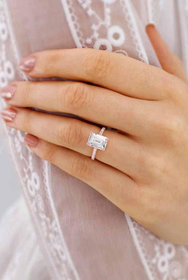 2-52-ct-emerald-shaped-moissanite-solitaire-style-engagement-ring