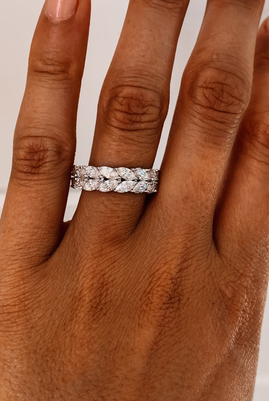 marquise-shaped-moissanite-wedding-band