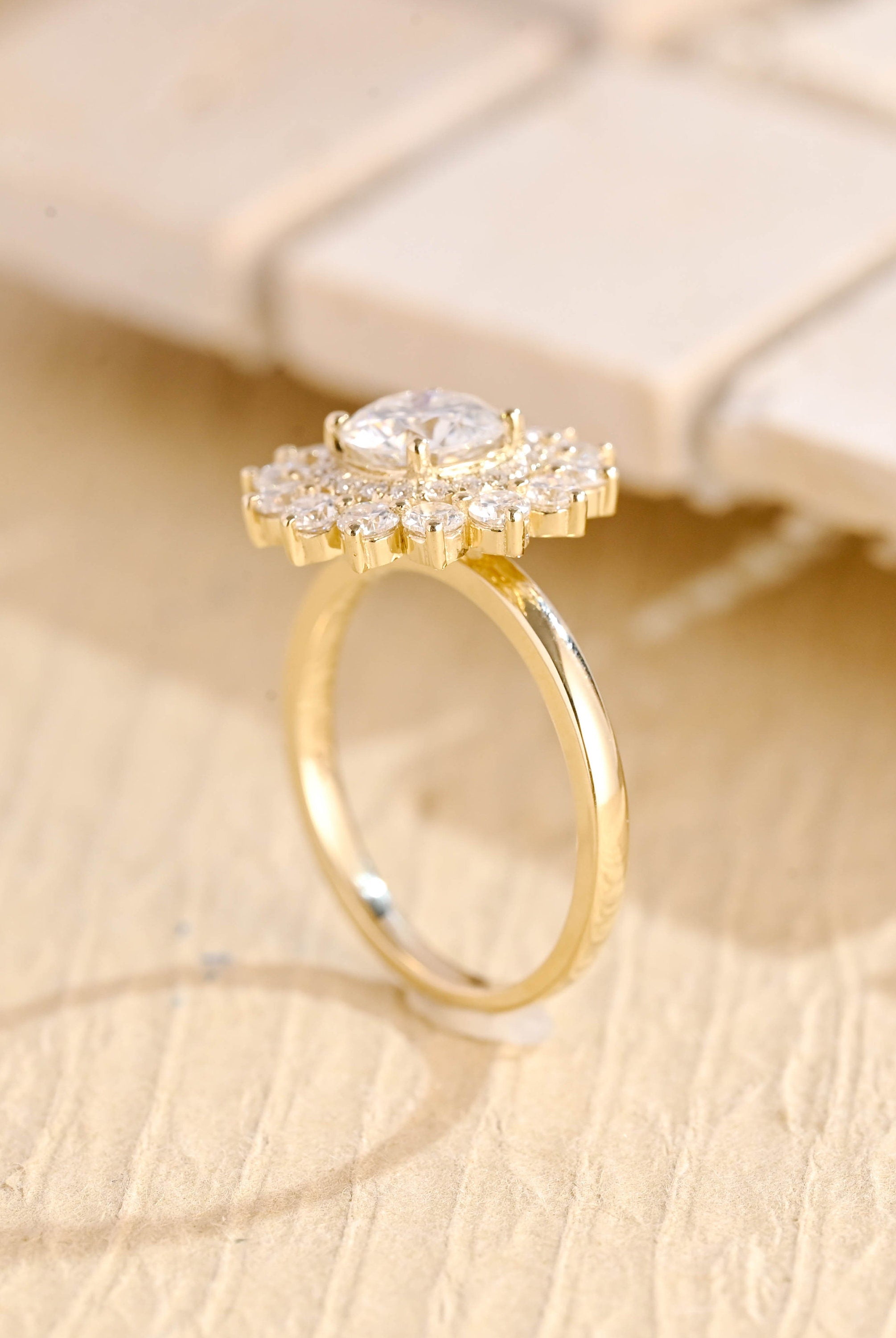 High Quality Moissanite Ring
