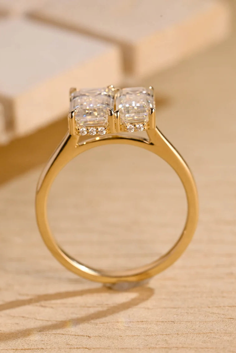 Luxury Toi Et Moi Ring