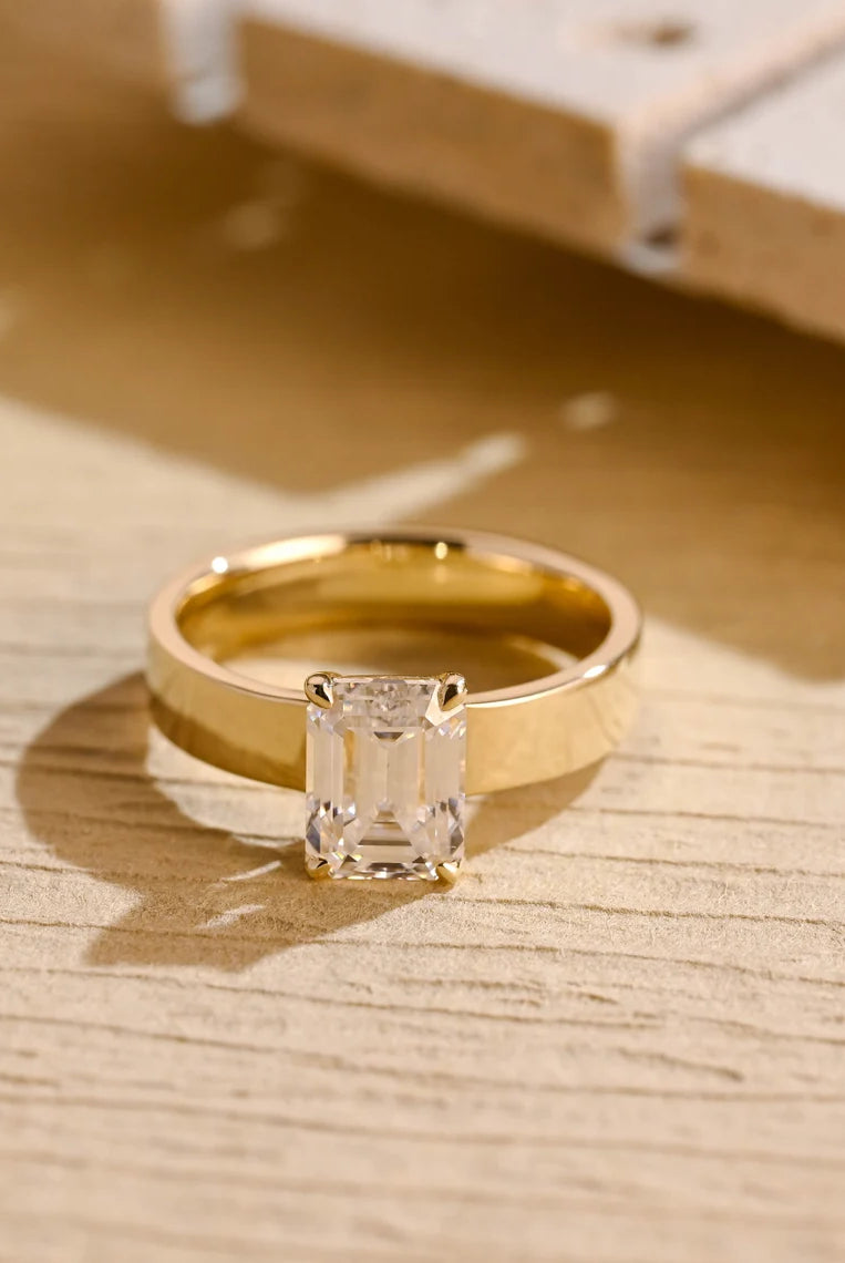 Moissanite Diamond Engagement Ring