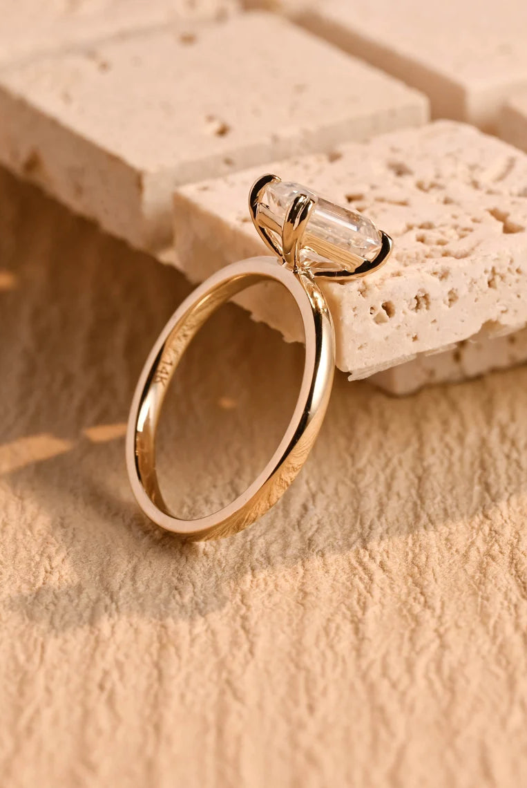 Elegant Diamond Solitaire Moissanite Ring