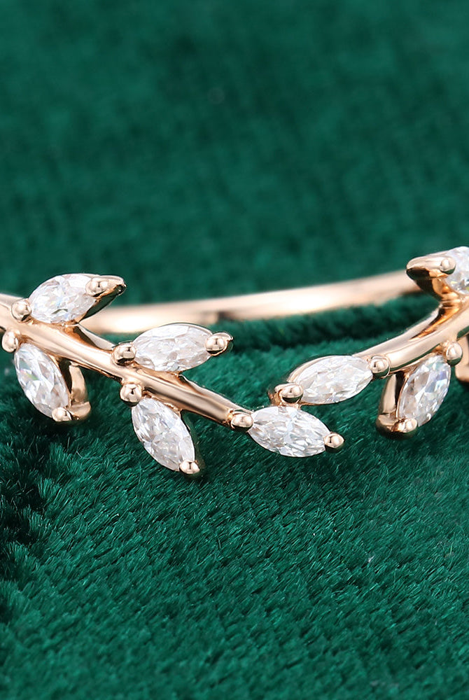 marquise-moissanite-twig-wedding-band
