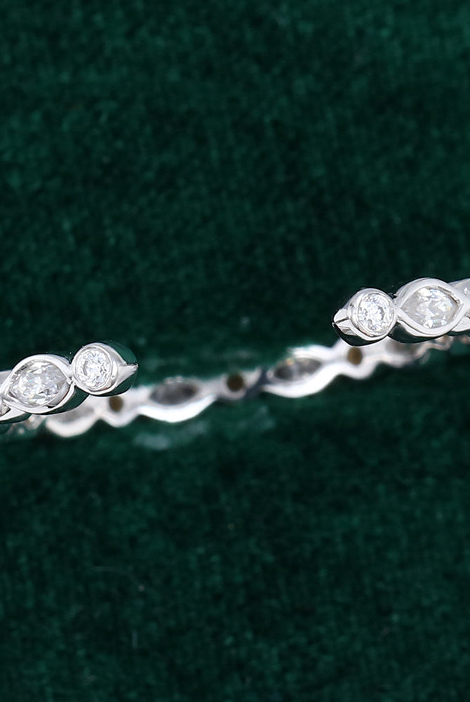 marquise-round-moissanite-open-bezel-wedding-band