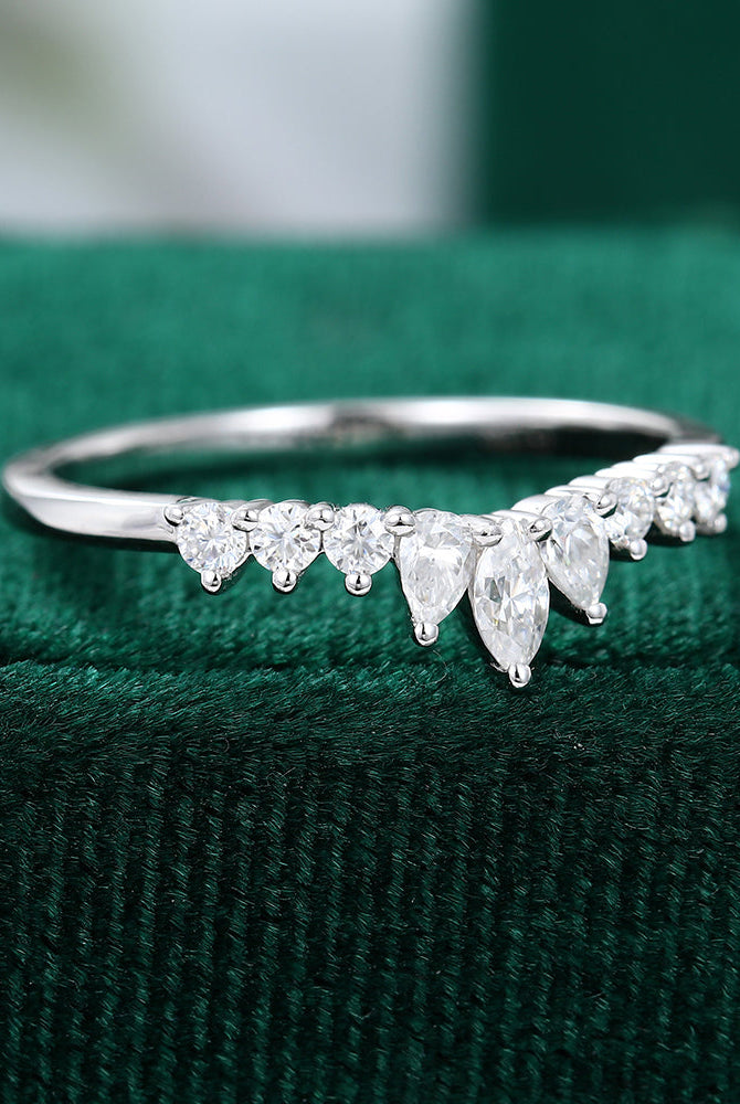 round-pear-marquise-moissanite-curved-wedding-band-2
