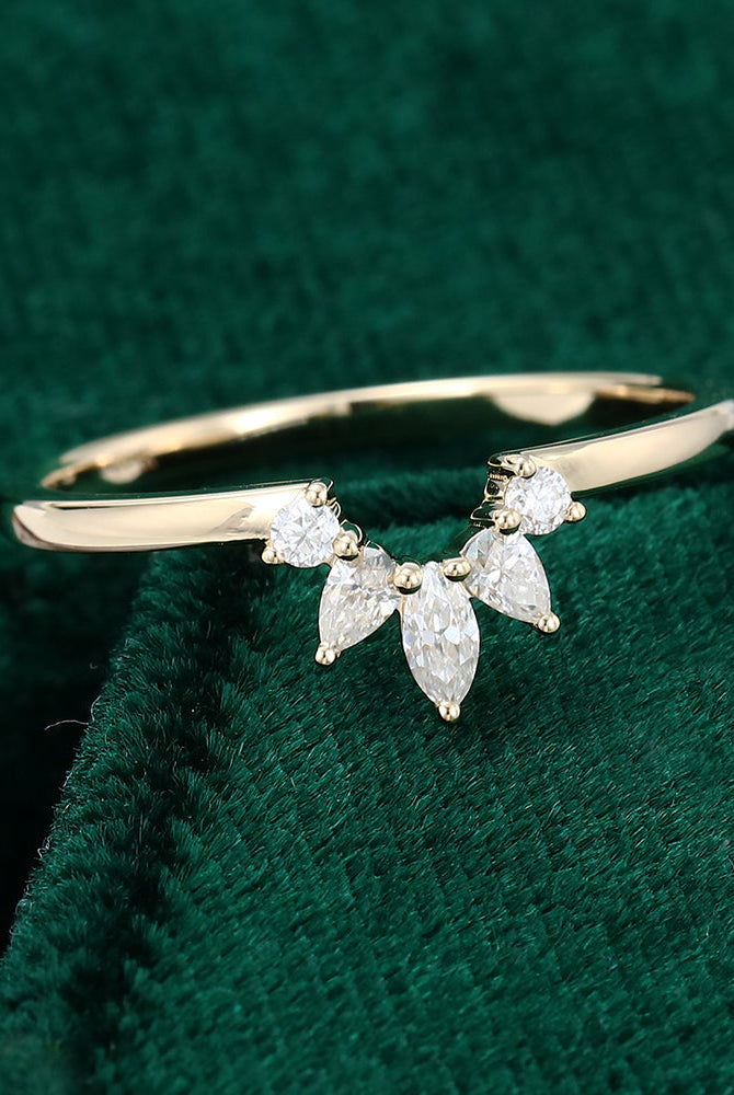 round-pear-marquise-moissanite-curved-wedding-band