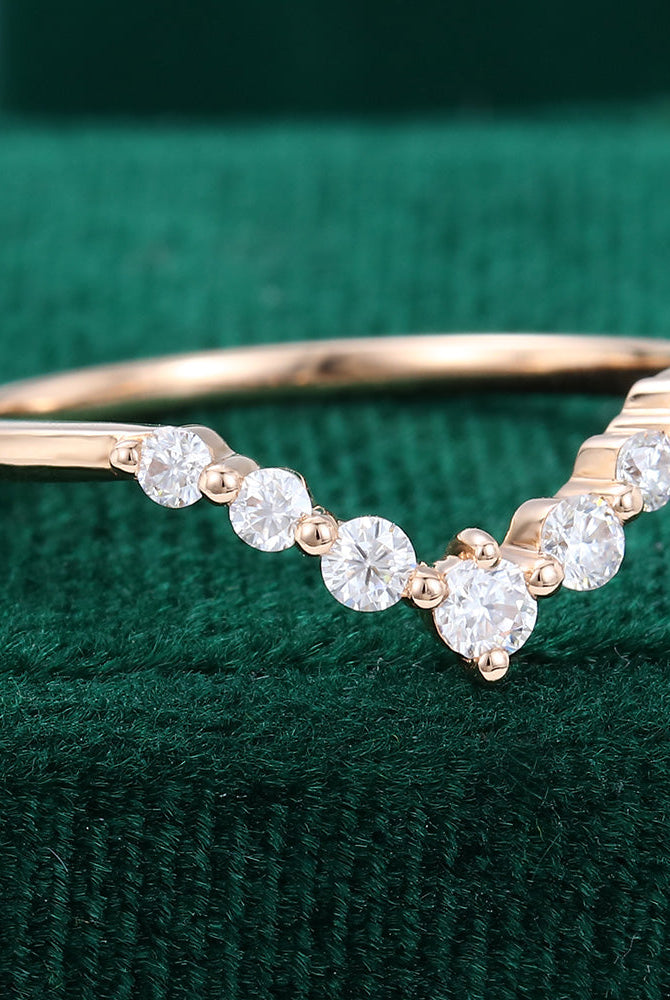 0-25-ct-round-moissanite-curved-wedding-band