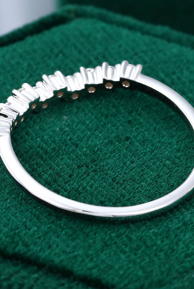 0-22-ct-round-moissanite-cluster-wedding-band