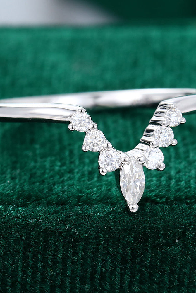 0-20-ct-round-marquise-moissanite-v-shaped-wedding-band