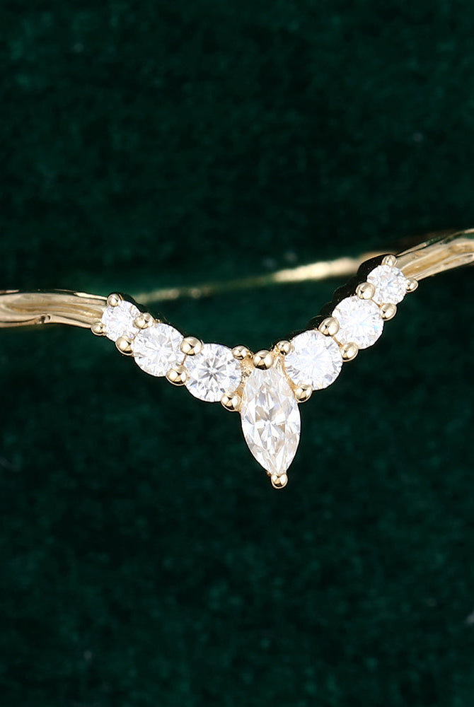 0-20-ct-round-marquise-moissanite-curved-wedding-band