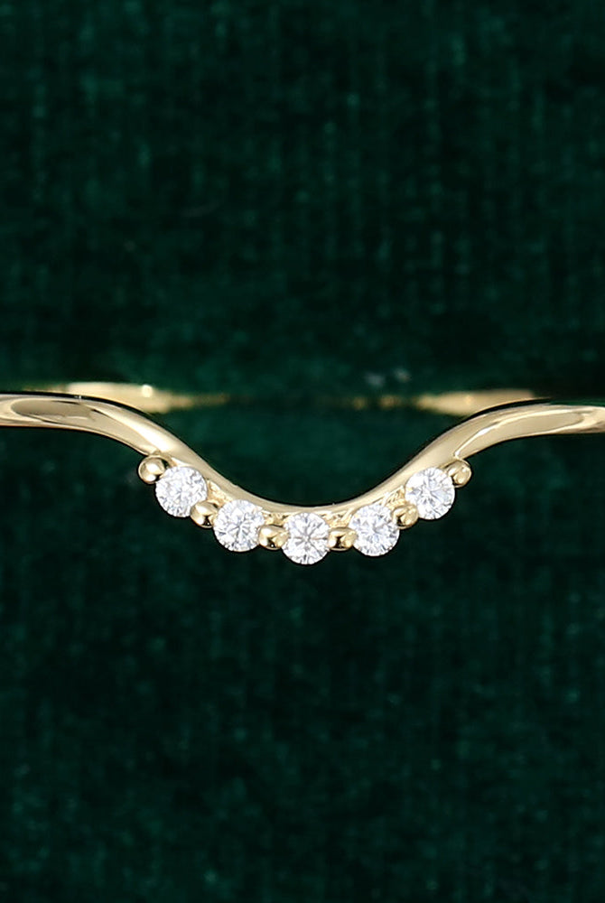 0-05-ct-round-moissanite-curved-wedding-band