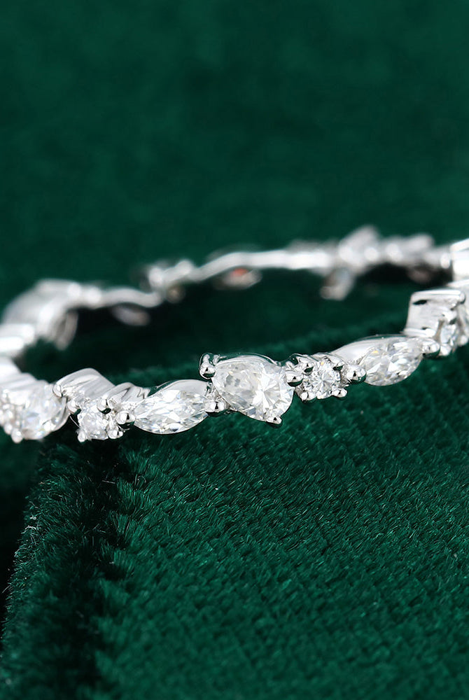 marquise-round-pear-moissanite-cluster-wedding-band