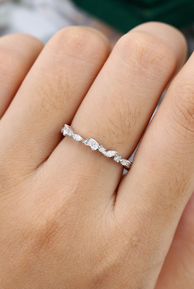 marquise-round-pear-moissanite-cluster-wedding-band