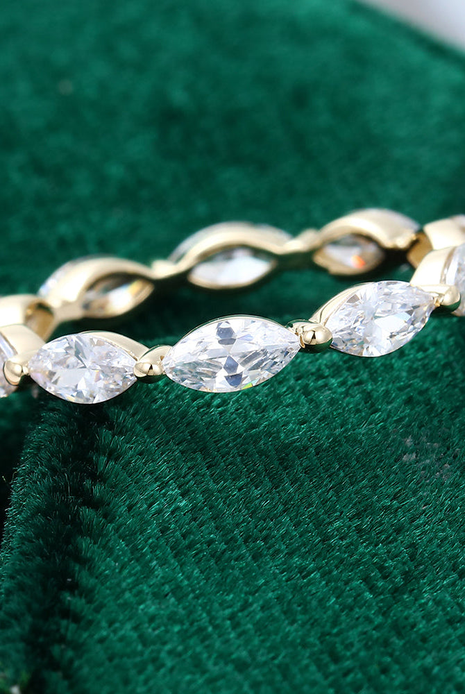 marquise-moissanite-bubble-prong-setting-wedding-band