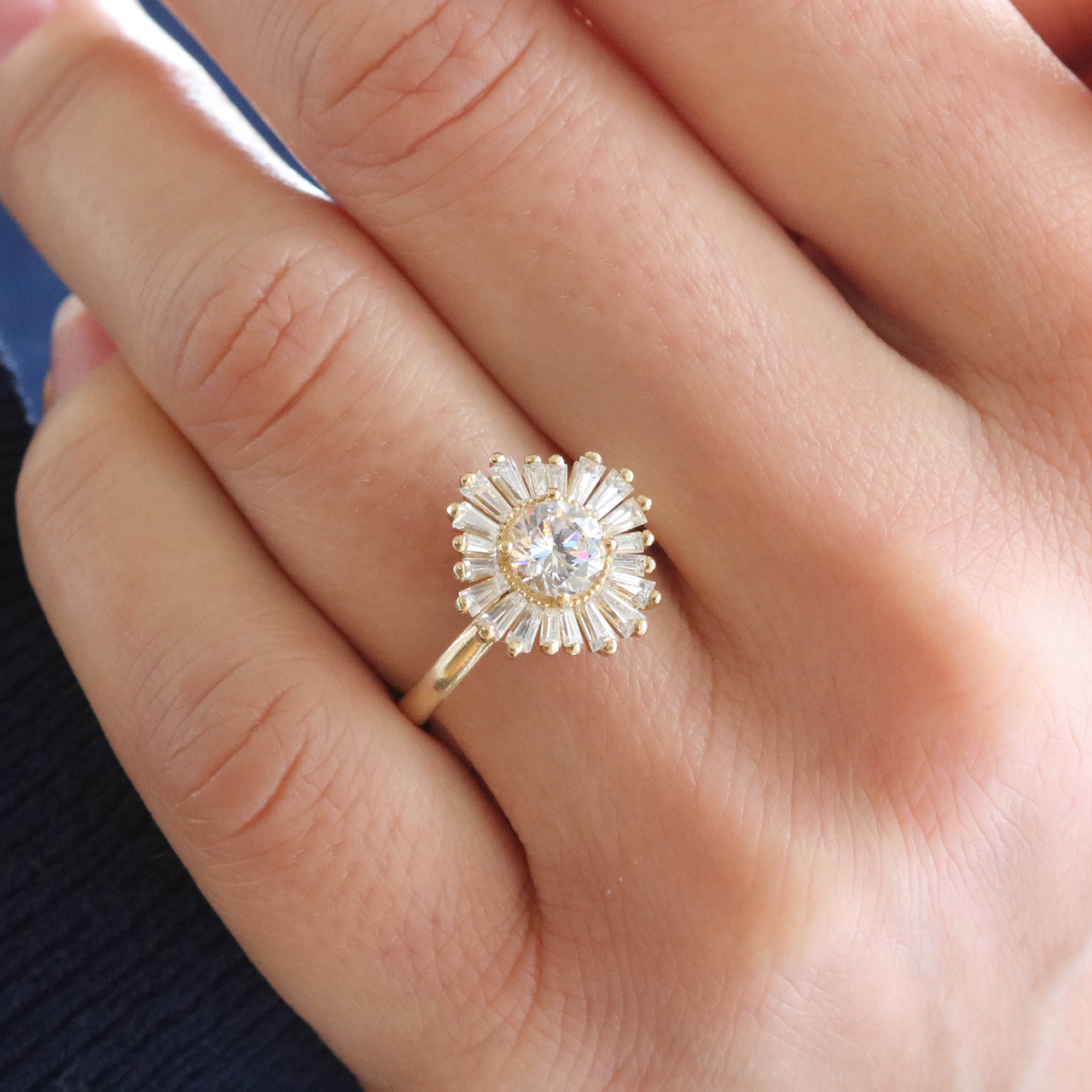 1.0CT Round Cluster Moissanite Diamond Engagement Ring For Women