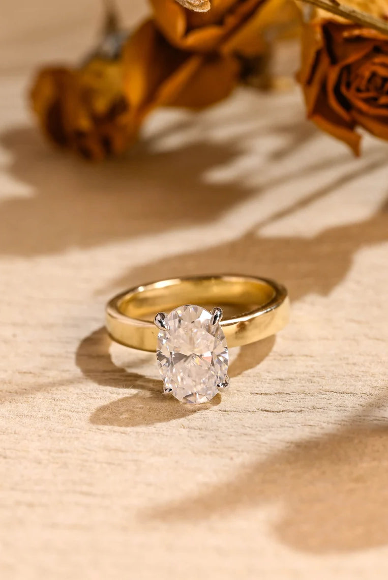 Moissanite Diamond Engagement Ring