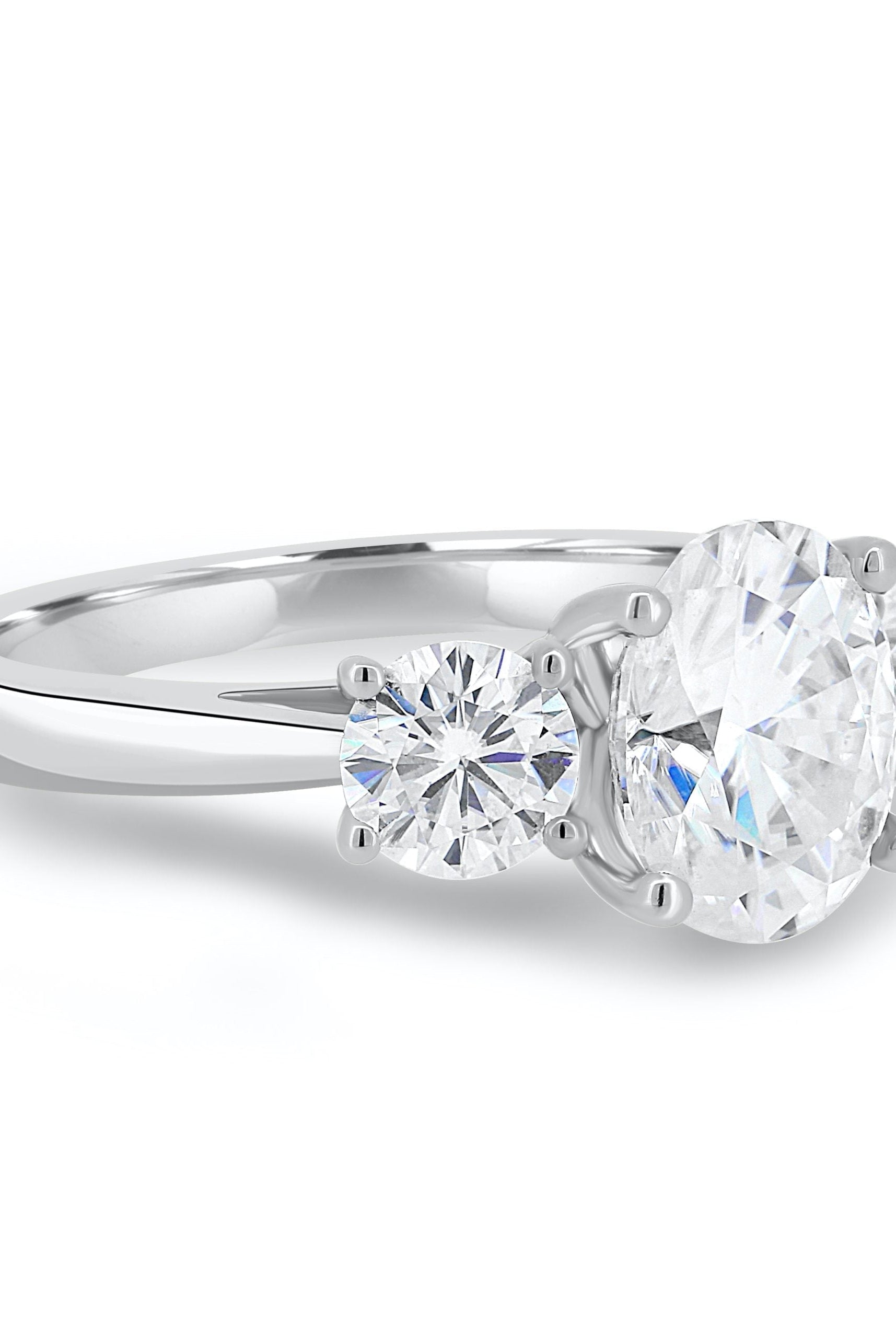 Oval Side Stone Ring
