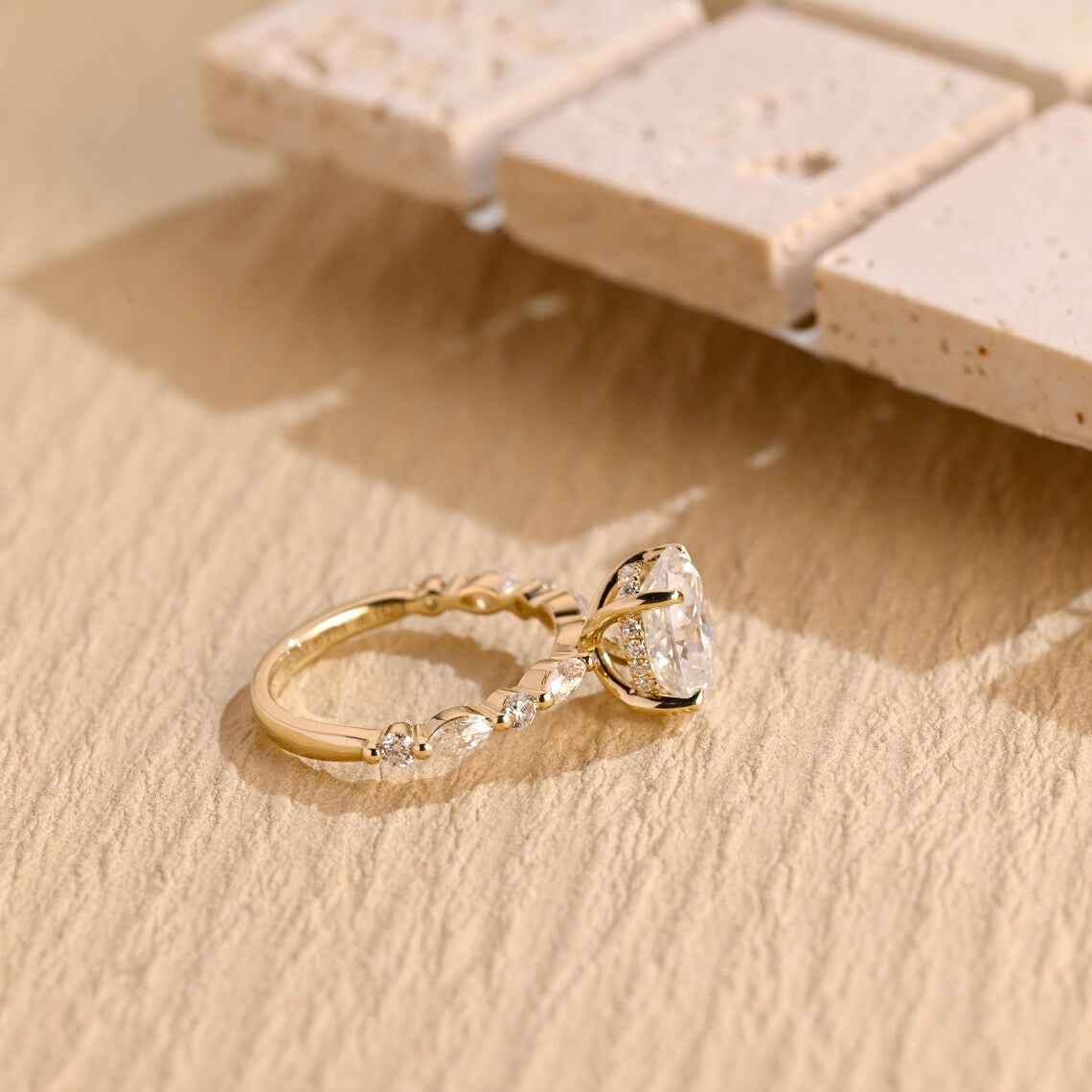 Oval Diamond Ring