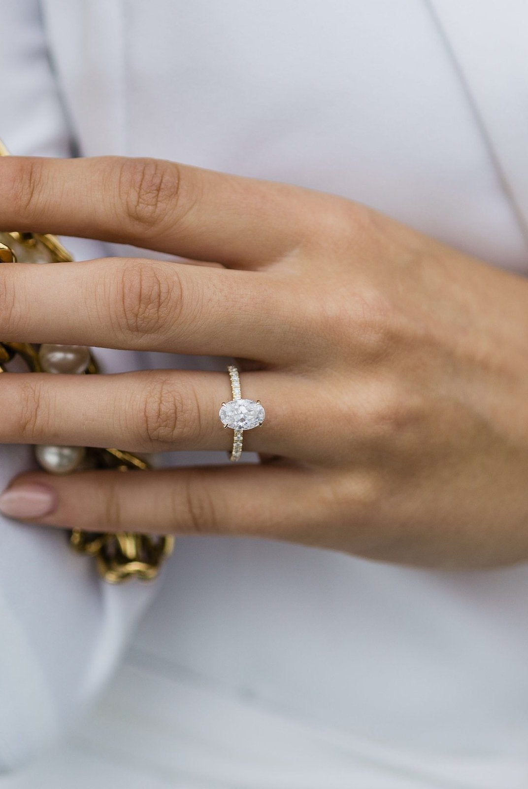 Oval Cut Engagement Ring