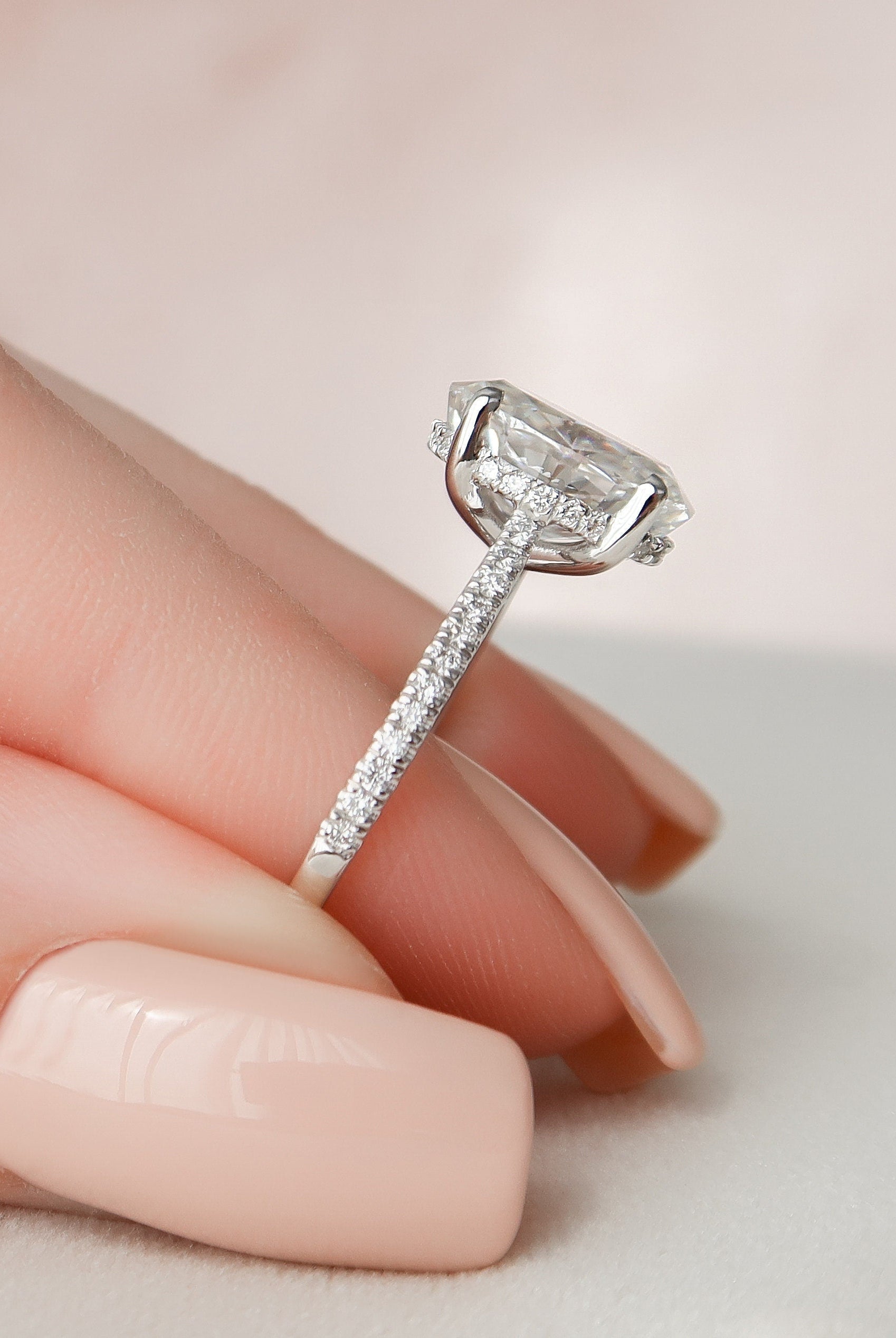 Moissanite Diamond Engagement Ring