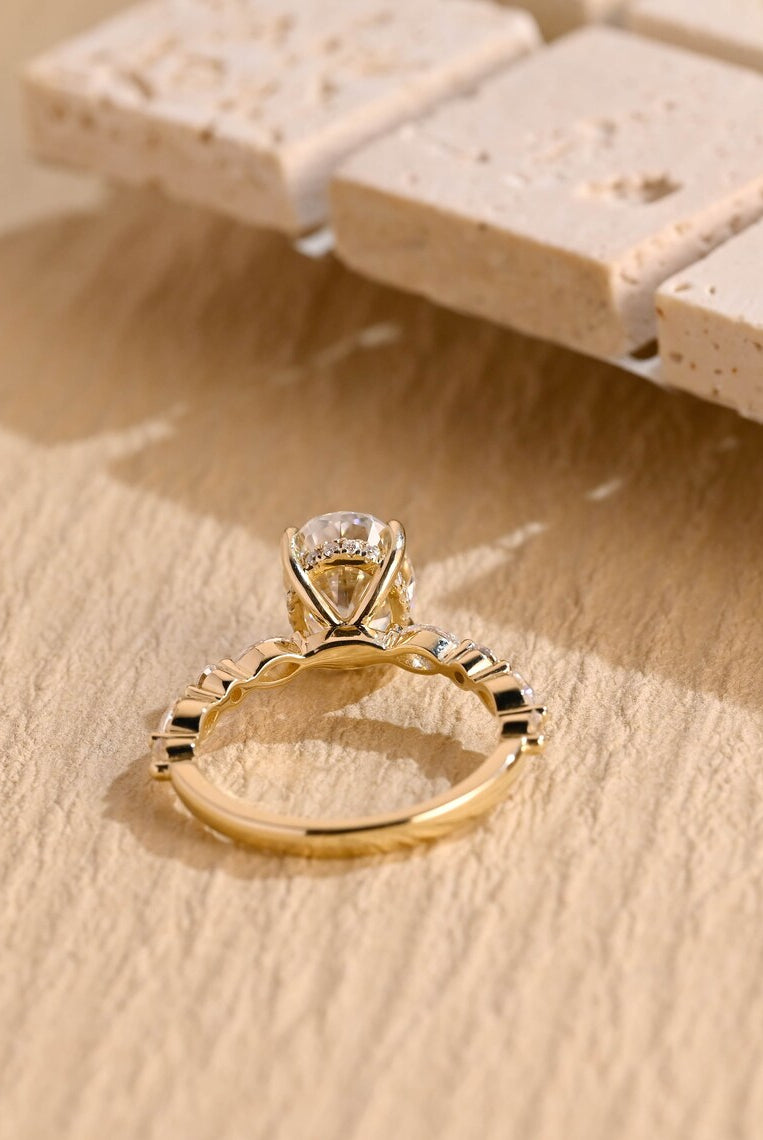 1 Carat Oval Moissanite Ring