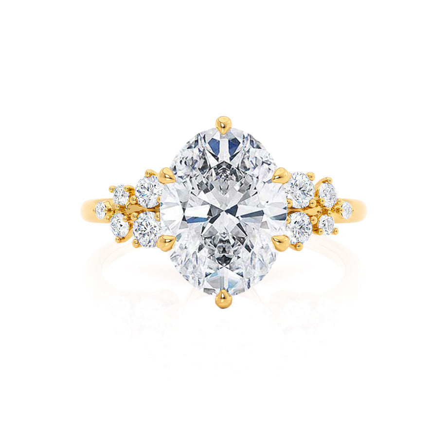 Oval Cut Moissanite Engagement Ring