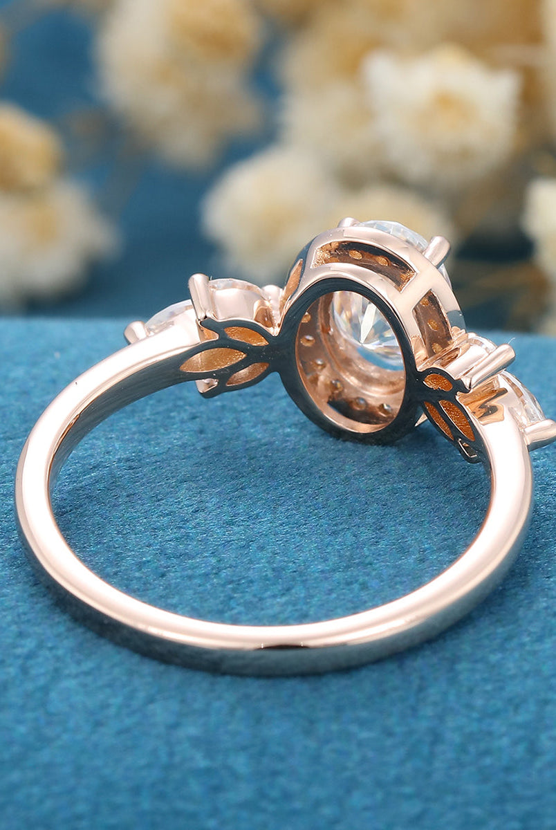 1-33-ct-oval-shaped-moissanite-halo-engagement-ring-5