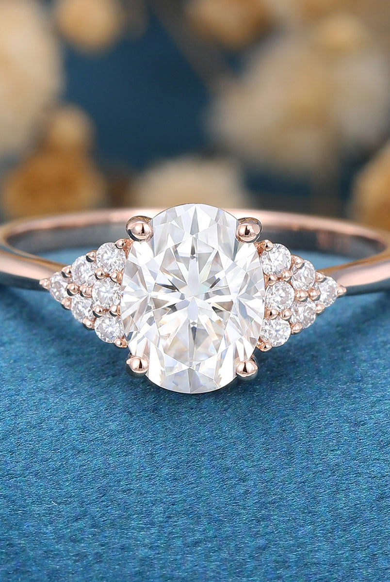 1-33-ct-oval-shaped-moissanite-cluster-engagement-ring-25