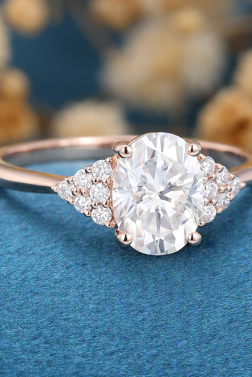 1-33-ct-oval-shaped-moissanite-cluster-engagement-ring-27
