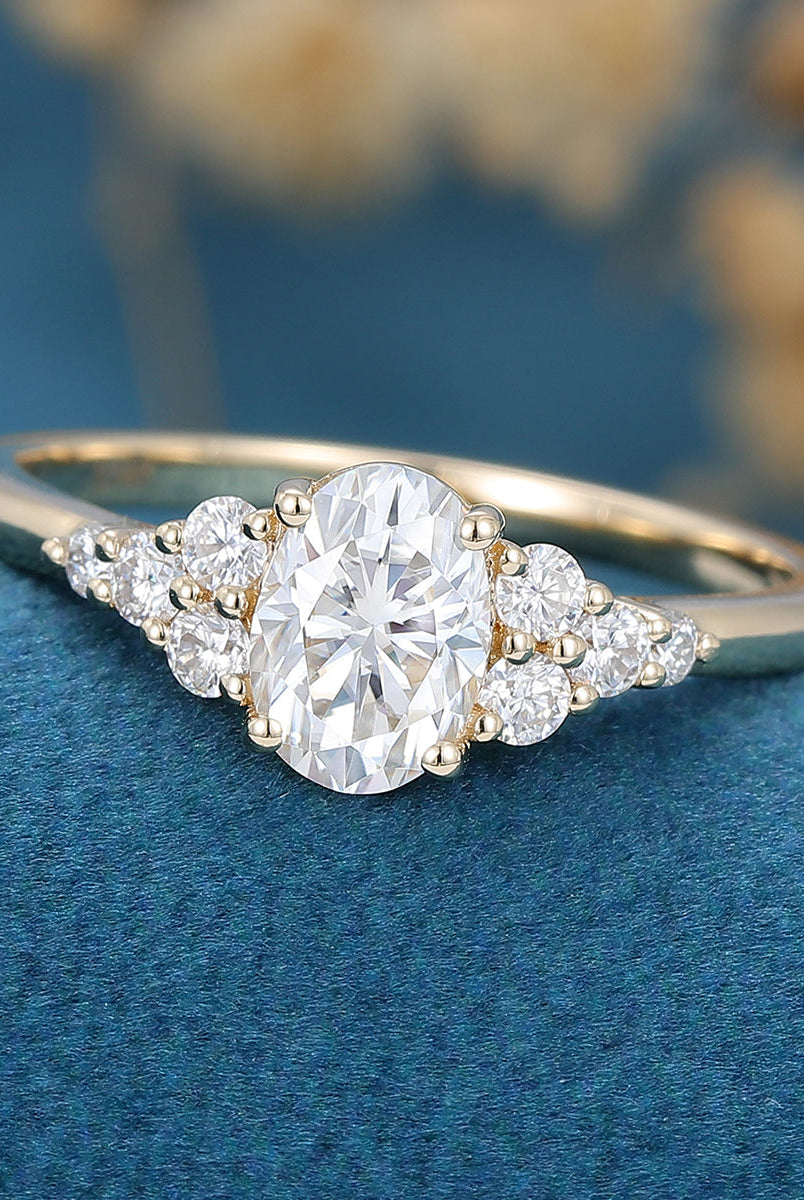 oval-shaped-moissanite-cluster-engagement-ring-20