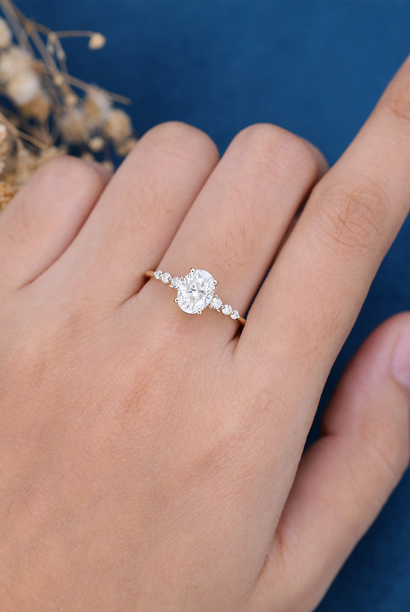 oval-shaped-moissanite-solitaire-pave-engagement-ring-3