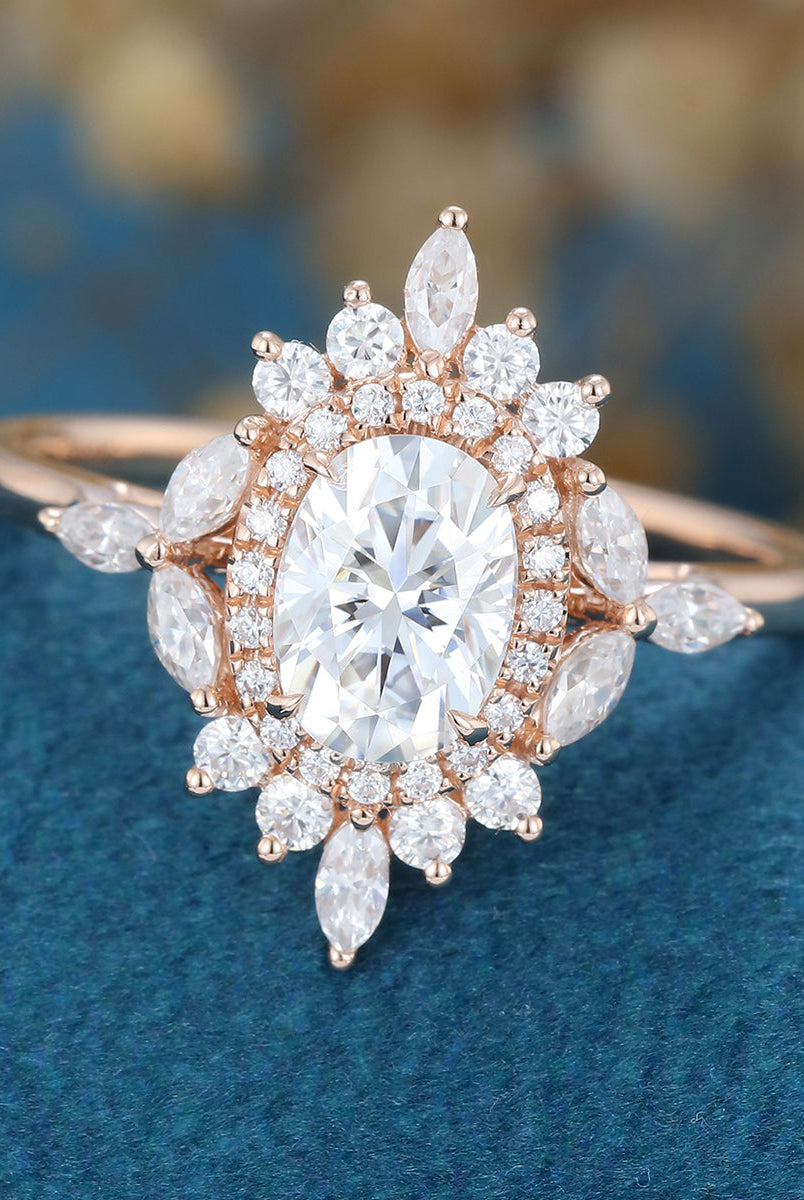 oval-shaped-moissanite-cluster-engagement-ring-4