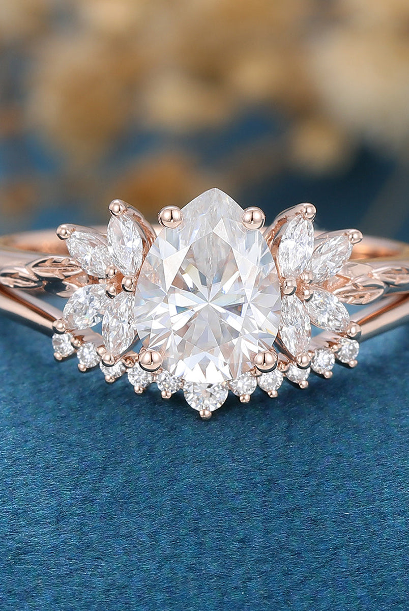 pear-shaped-moissanite-cluster-bridal-set-1
