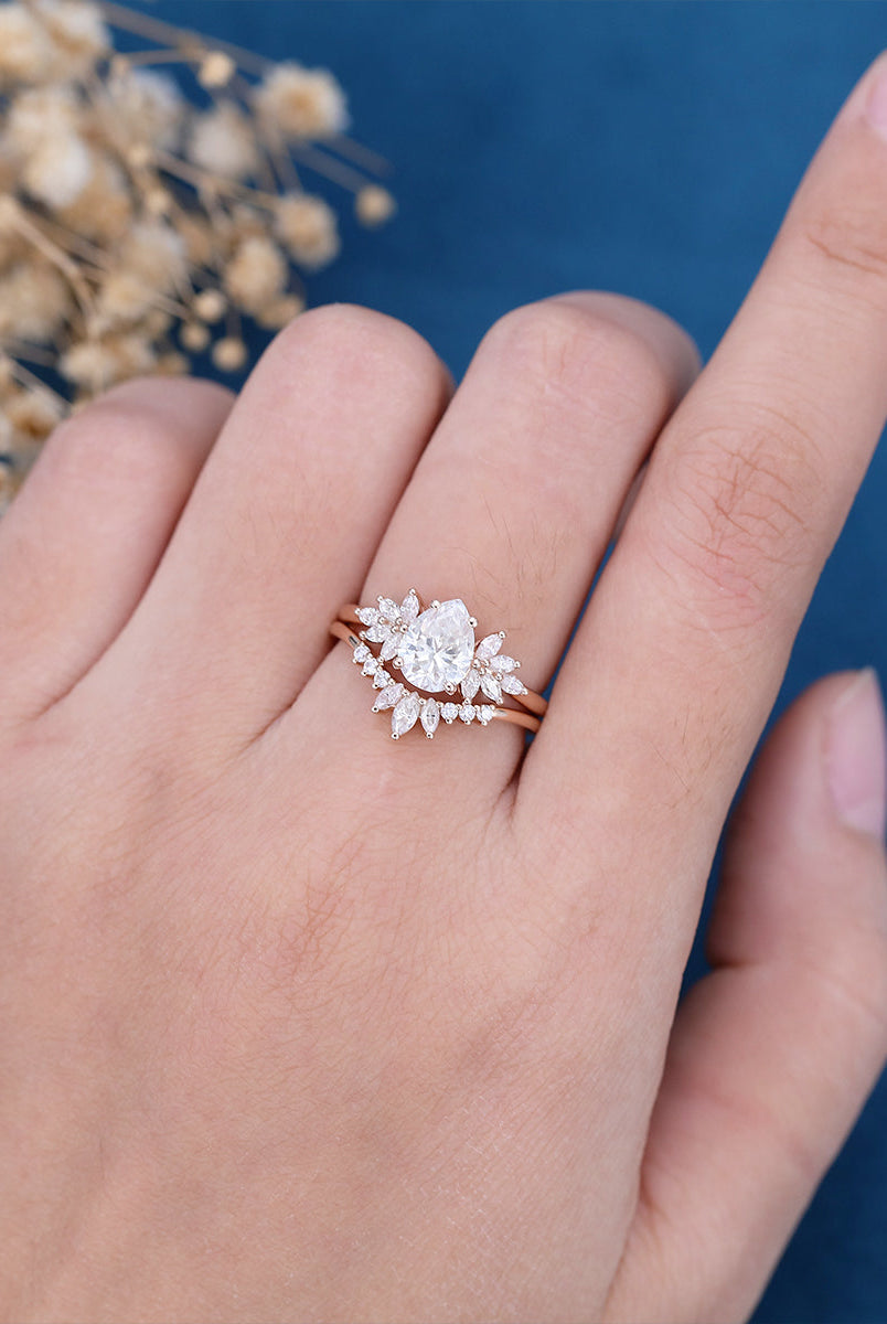 1-0-ct-pear-shaped-moissanite-cluster-bridal-set-2