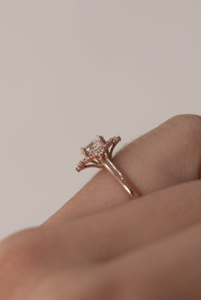 1.20CT Oval Cluster Moissanite Diamond Solitaire Engagement Ring IN 14K Solid Gold