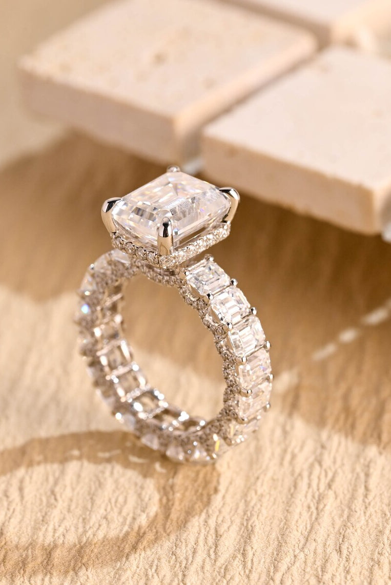 Moissanite Diamond Engagement Ring